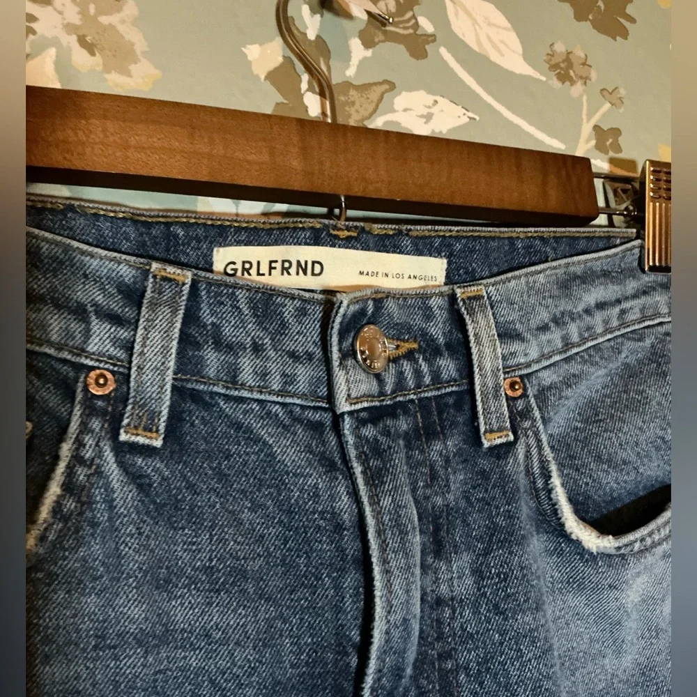 GRLFRND - The Sara Super High Rise Slim Straight 28 - Picture 3 of 7